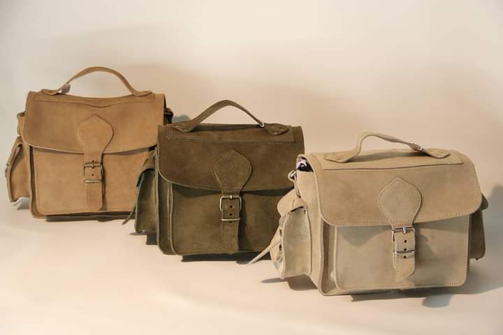 Bag Vorbestellung - Herbst 2023 - aus kretanischem Leder in Bio-Qualität