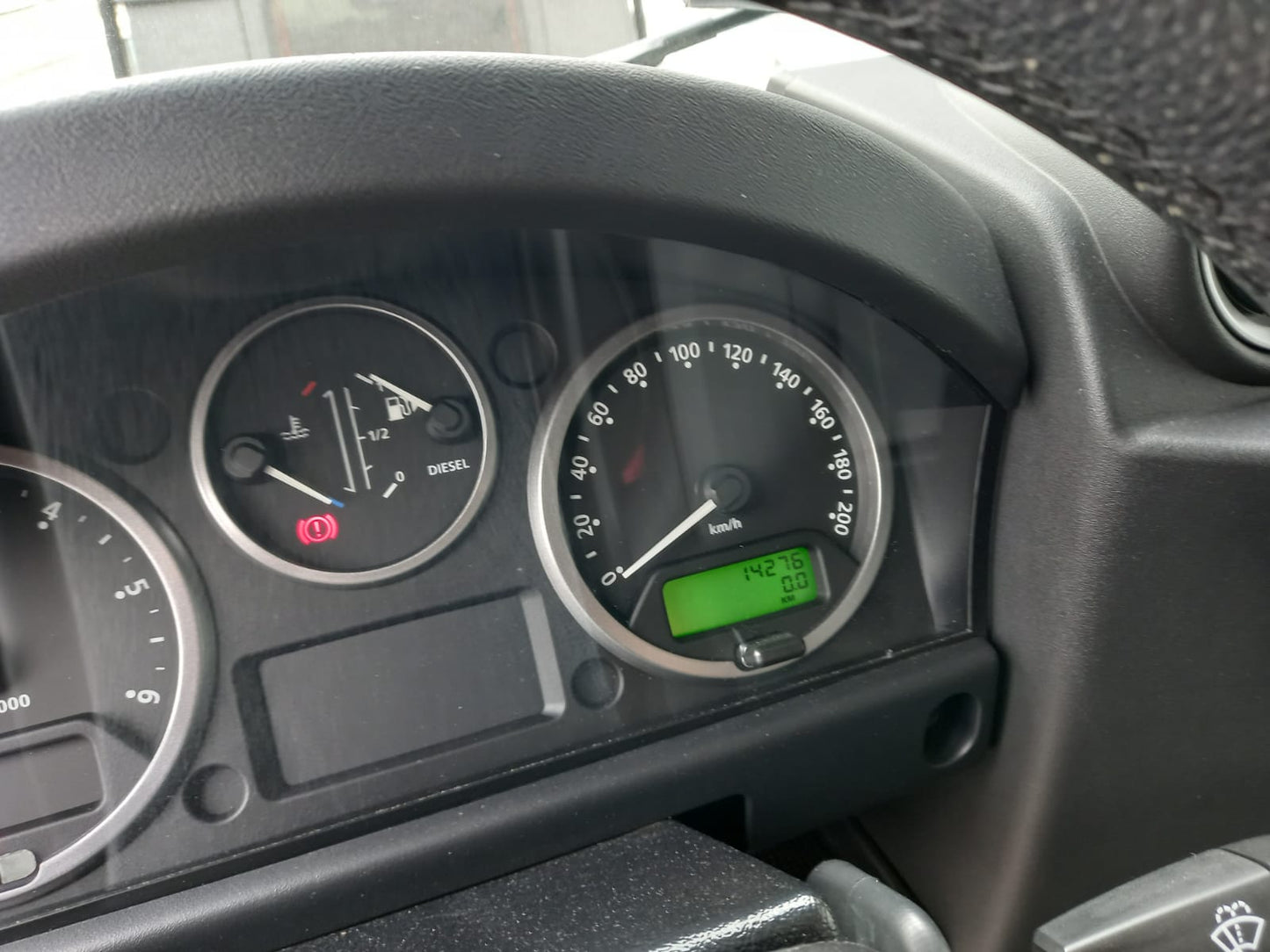 Zeitloses Fahren - LAND ROVER DEFENDER 110Td SW