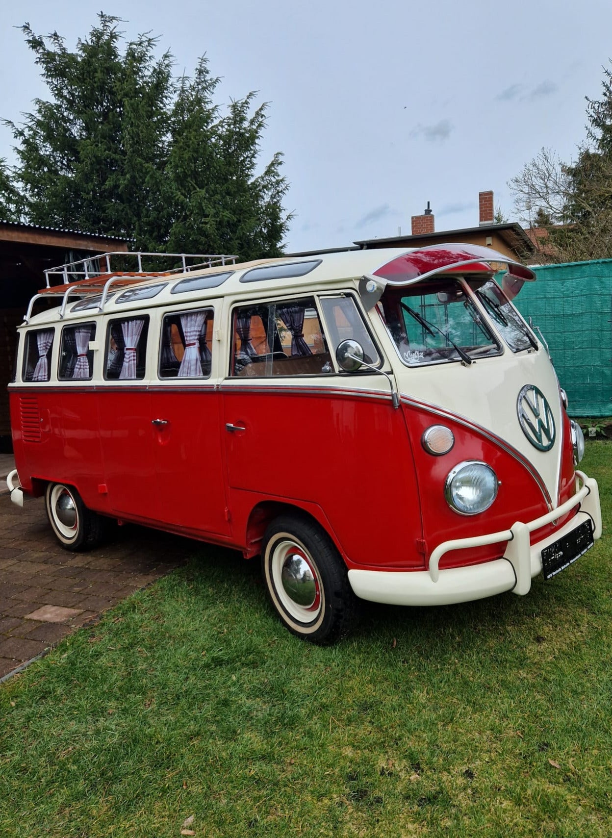Zeitloses Fahren - VW /T1 & T1 Samba-Umbau