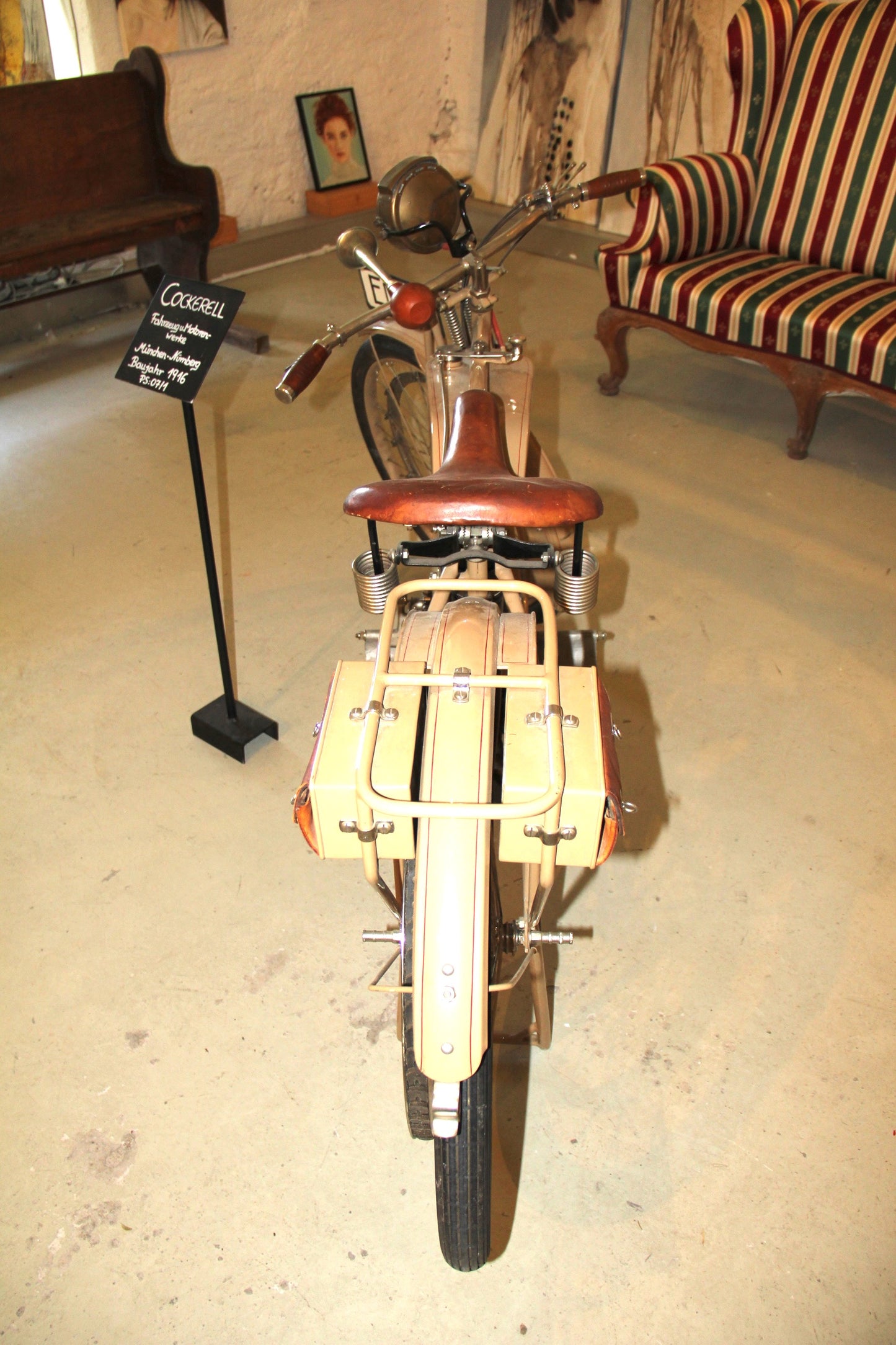 Timeless driving - COCKERELL motorcycle from 1916